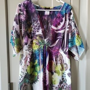 Torrid gorgeous kimono style top size 2x